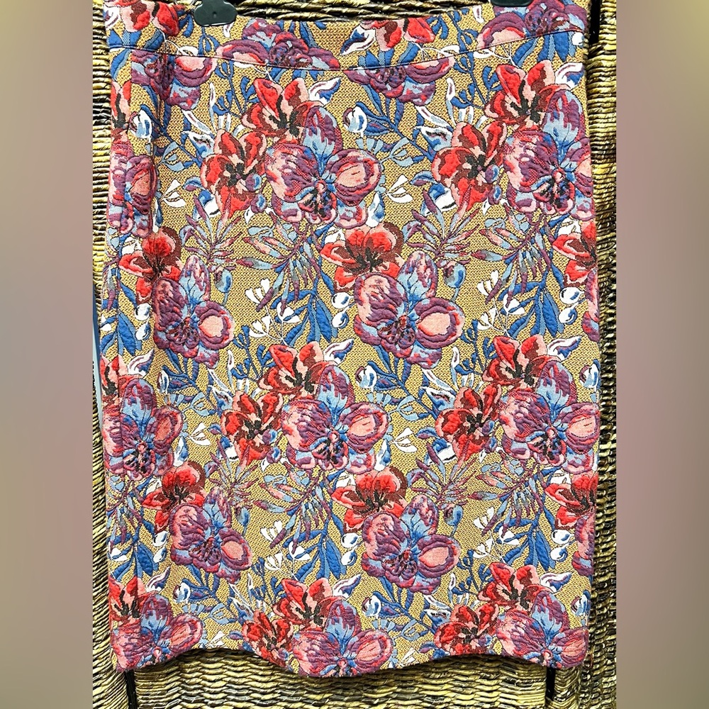 Mauve - Anthropologie - Golden Bliss Pencil Skirt- Large